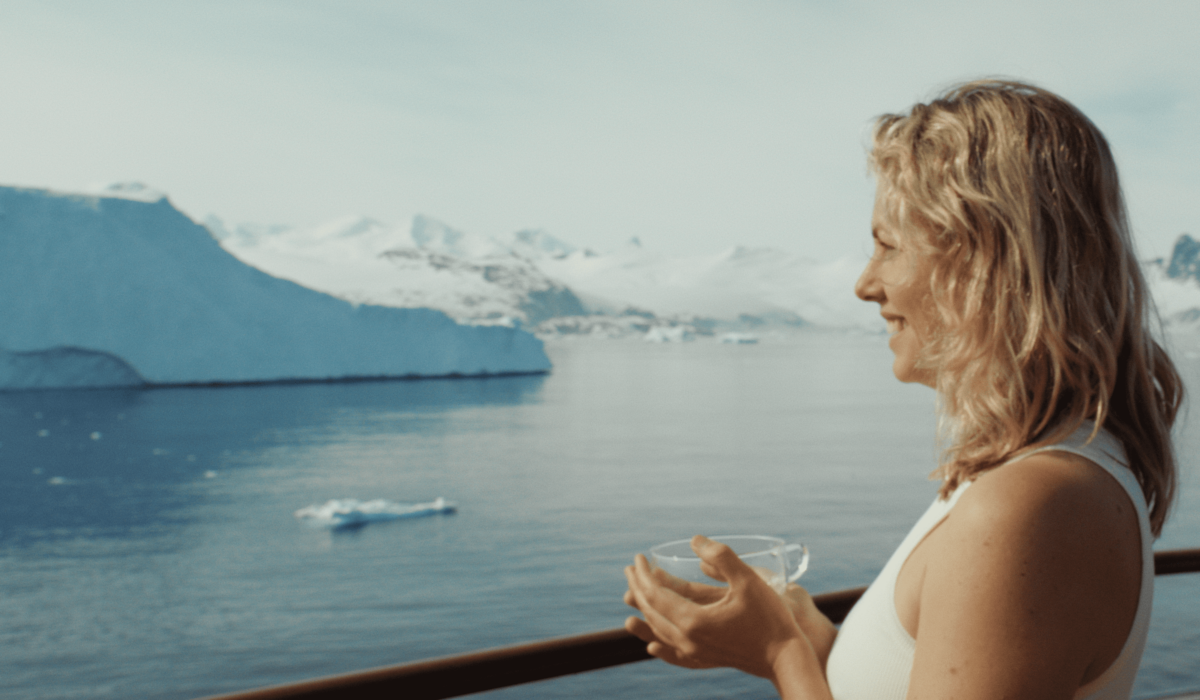 22154_ANTARCTICA_90_v1.00_00_11_06.Still003