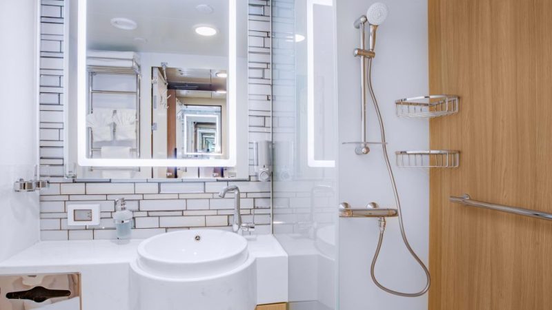 Cruiseship_OceanVictory_Cat-G_301_03_AE_SMALL_0