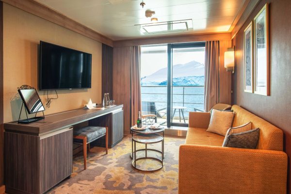 Image from Polar Cruises World Explorer ship page (polarcruises.com)