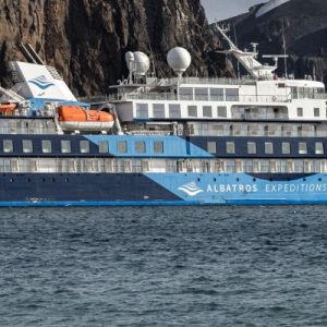 Antarctica_DeceptionIsland_OceanVictory_AE_SMALL