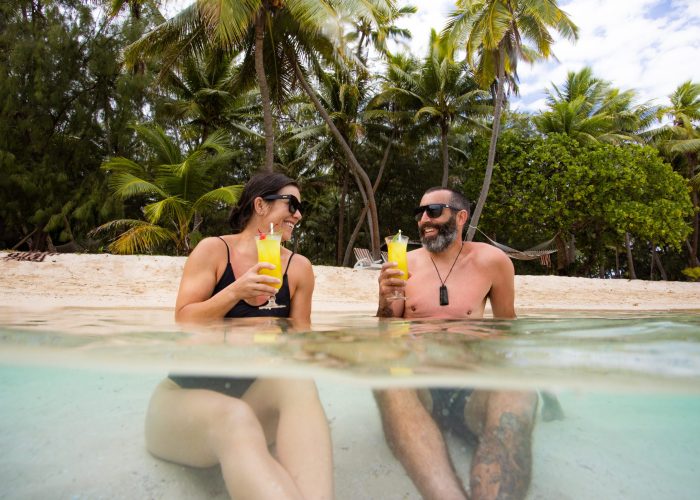 Cocktails at the beach