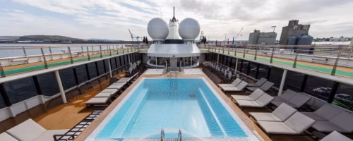 Quark-Expeditions_World-Explorer_Pool