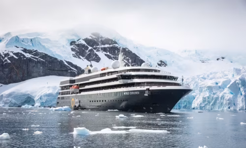 QuarkExpeditions_ANT19-WEX-Sam-Crimmin-4140_credit-Sam-Crimmin (1)