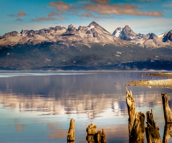 PORTO | Our main restaurant’s name is inspired byWorld Navigators’ rich, Portuguese heritage. This luxurious venue serves breakfast, lunch and dinner, both indoors and al fresco, weather permitting.